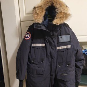 Men's XL Resolute Authentic Canada Goose Jacket